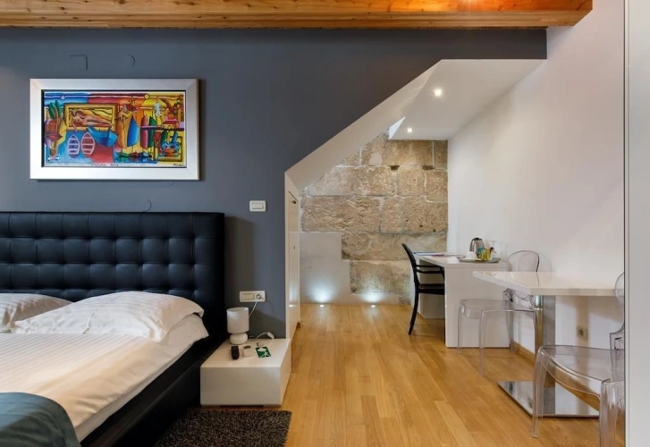 Superior Double room with city view