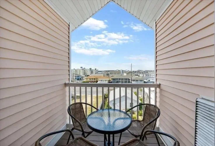 Standard Family room with city view