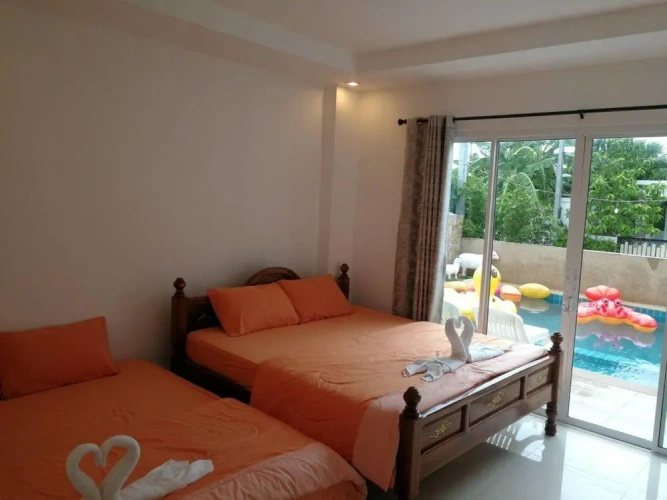Guest rooms