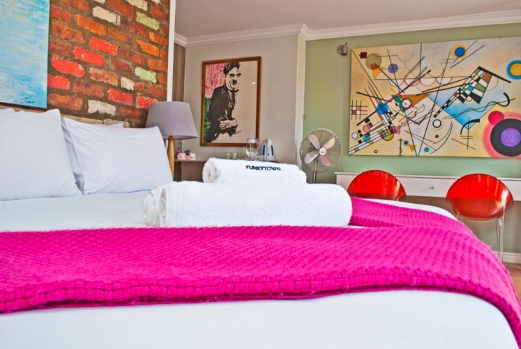 Standard Double Basement room