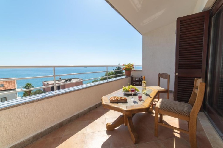 3 Bedrooms Superior Apartment