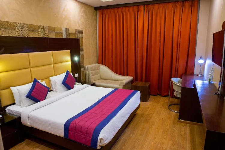 Hotel RV Homes