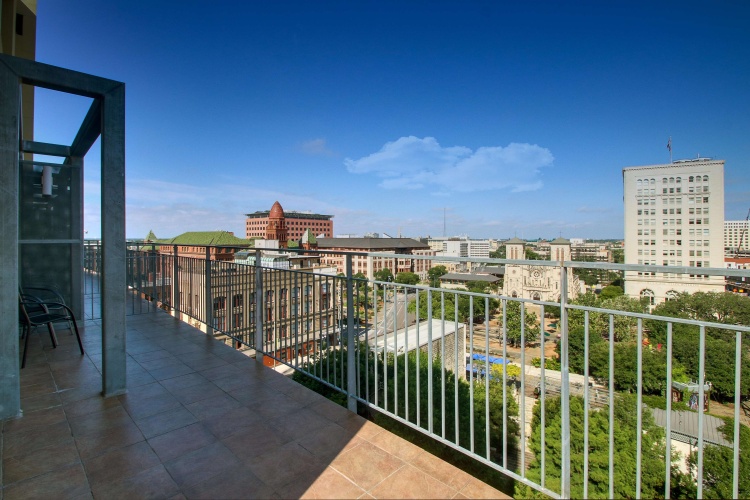 Drury Plaza Hotel San Antonio Riverwalk photo 9