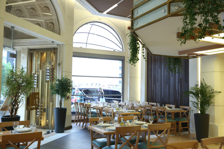 Golden Tulip Serenada Hamra HotelOver view