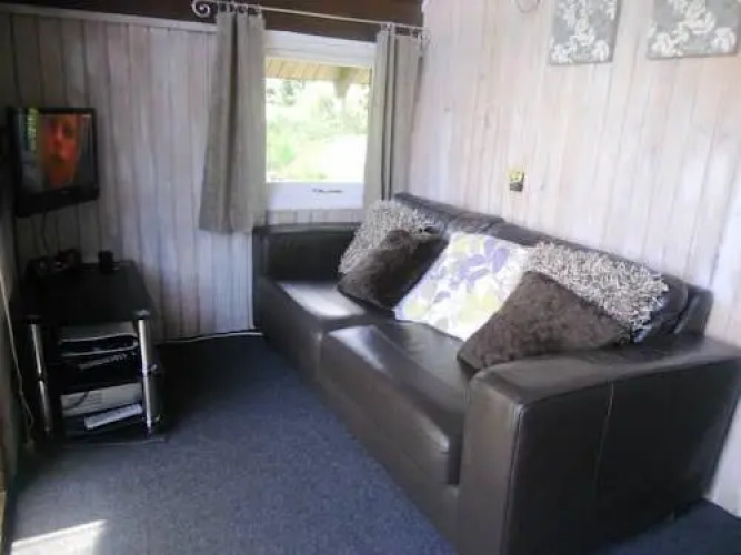 Loch View Chalet