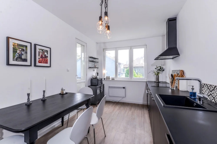 FM Deluxe 2-BDR Apartment - Apartment 66