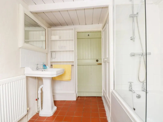 Farm Cottage
