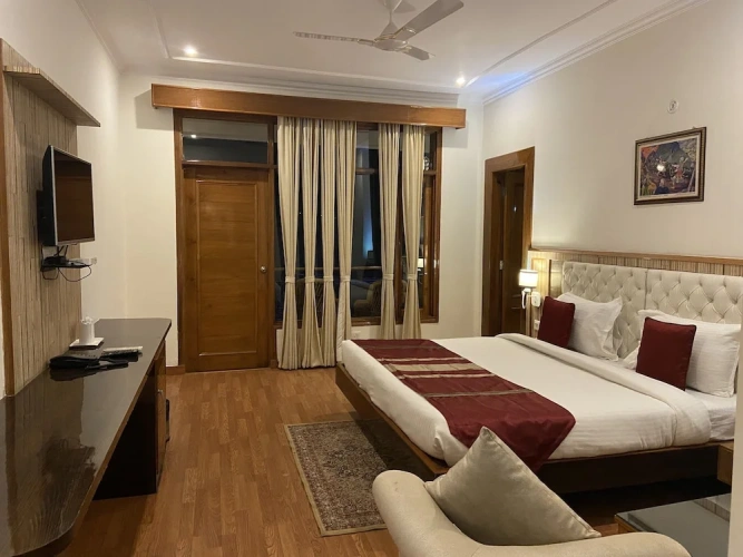 Deluxe Double room