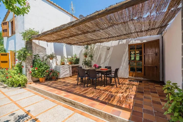 3 Bedrooms Double Villa