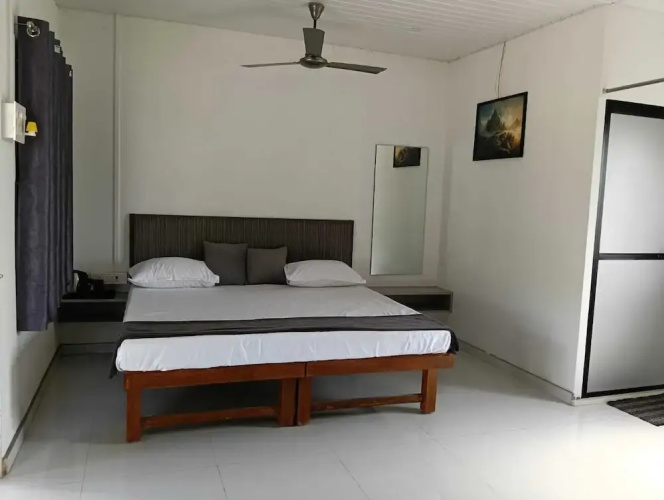 Malhar Baug Resort