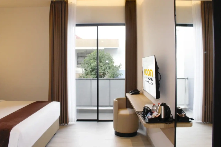Standard room with balcony