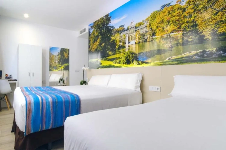 Deluxe Triple room