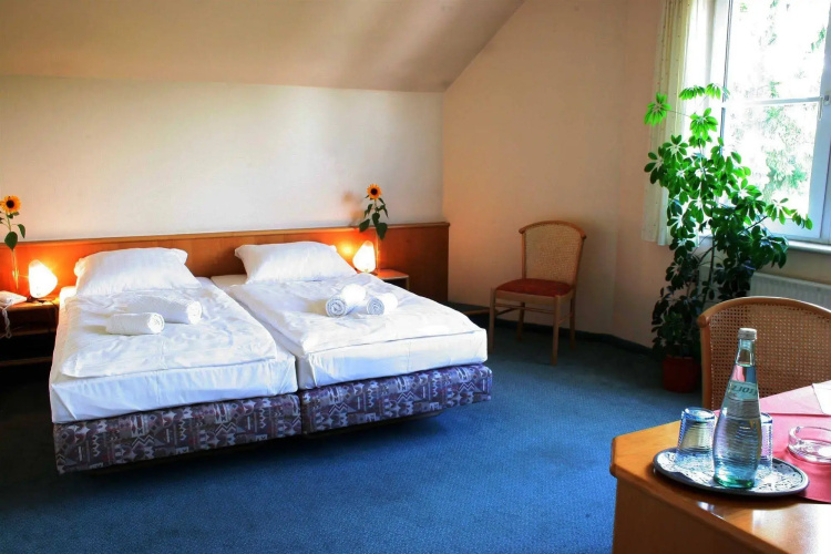 Hotel Leano