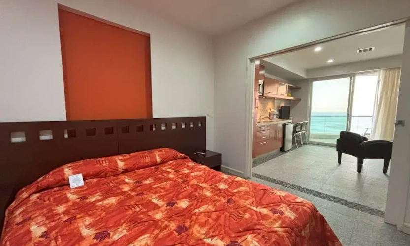 Grand Suite with balcony