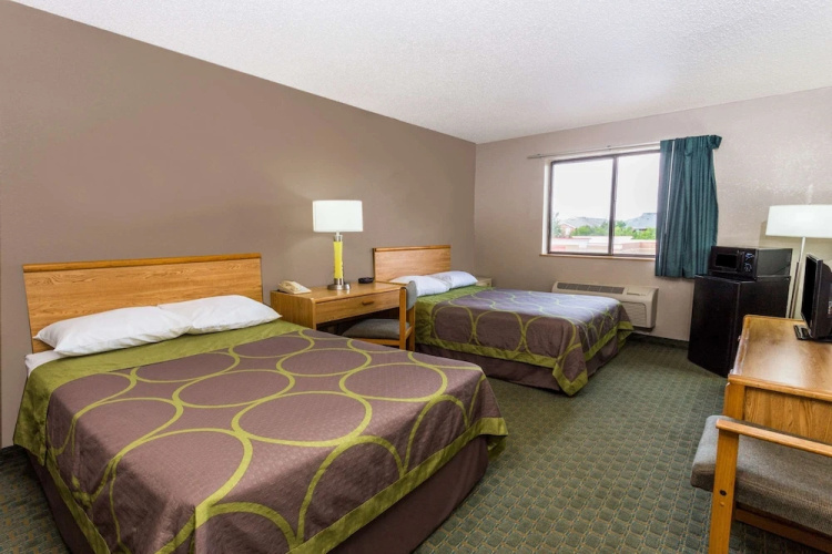 Super 8 St. Charles