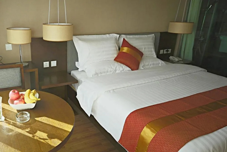 Qunming Shangping Hotel