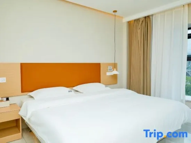 Standard Double room with river view