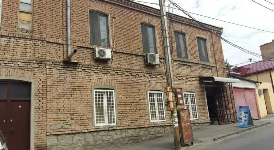 Gino Guest House