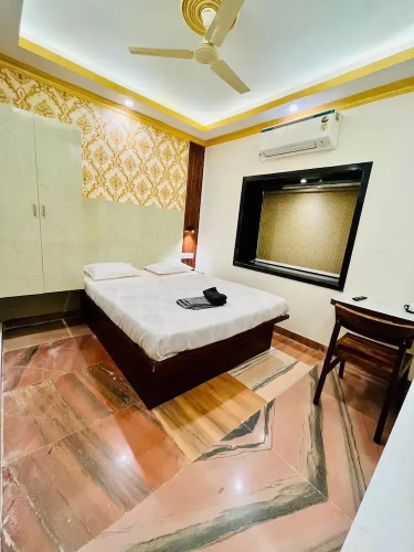 Sarai Inn