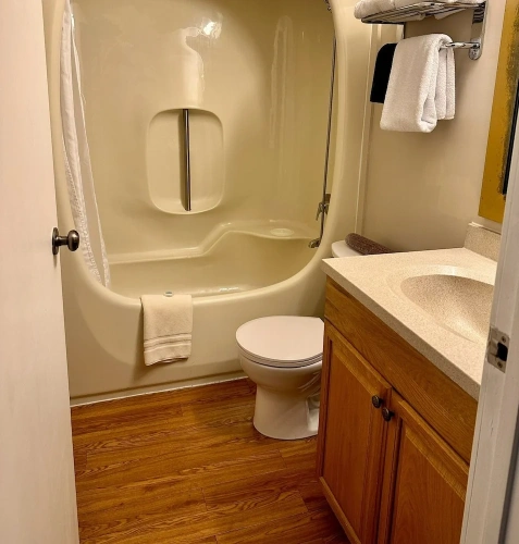 Economy Twin room