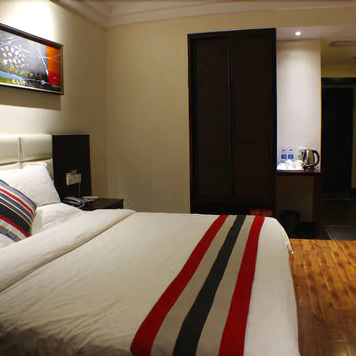 Apple Art Hotel
