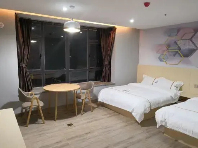 Jinhong Hotel