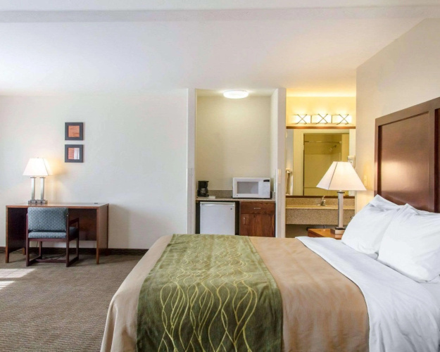 Quality Inn & Suites Vail Valley