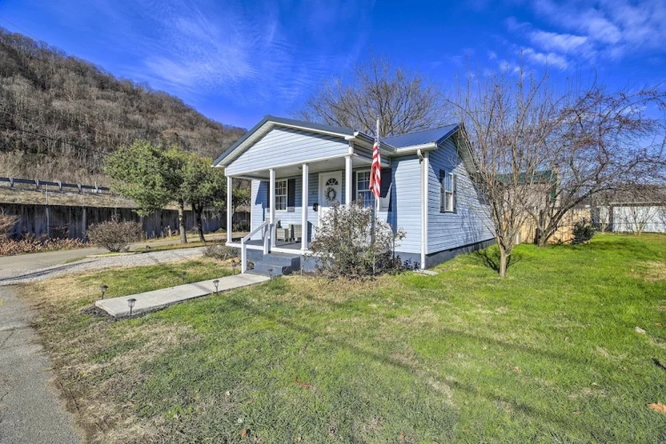 3 Bedrooms Cottage