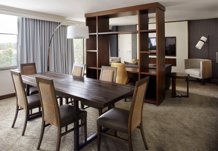 Raleigh Marriott Crabtree Valley photo 7