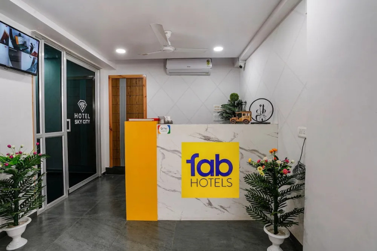 Fabhotel Sky City