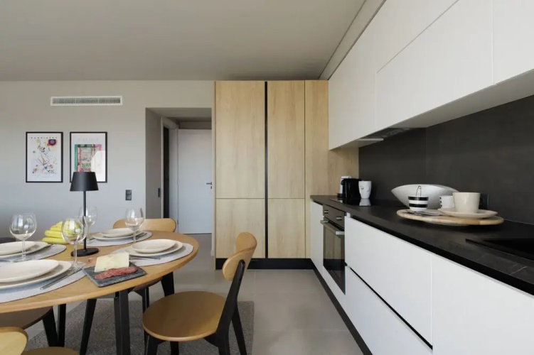 Sunshine Apartment