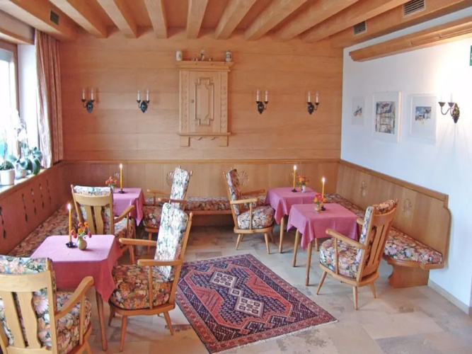 Pension Apartments Pardell