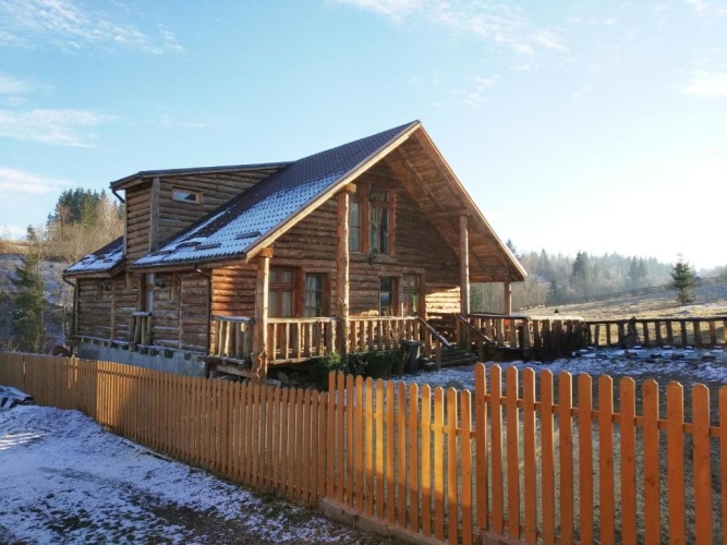 Cottage with balcony and with view