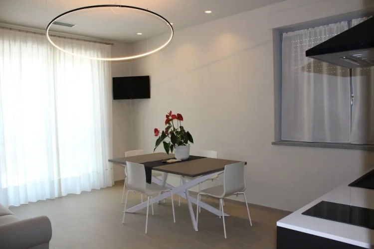 1 Bedroom Luxury Suite