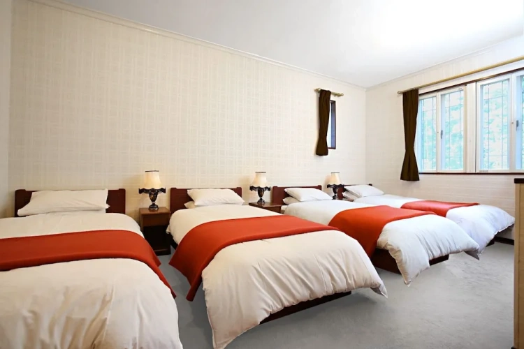 Standard Quadruple room