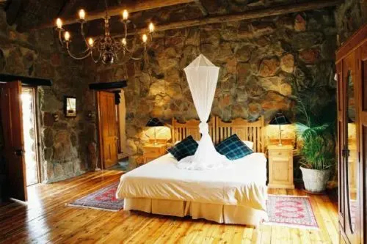 Lord's Guest Lodge