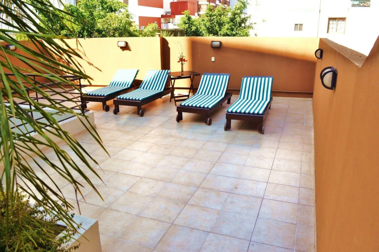 Sures Belgrano Suites