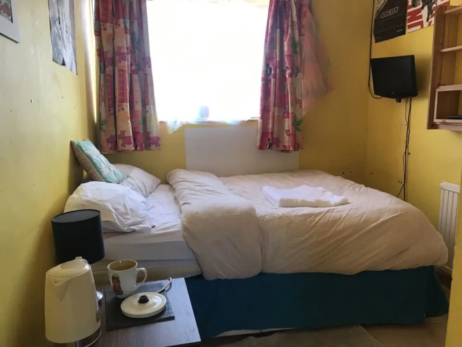 Polka Dot Room