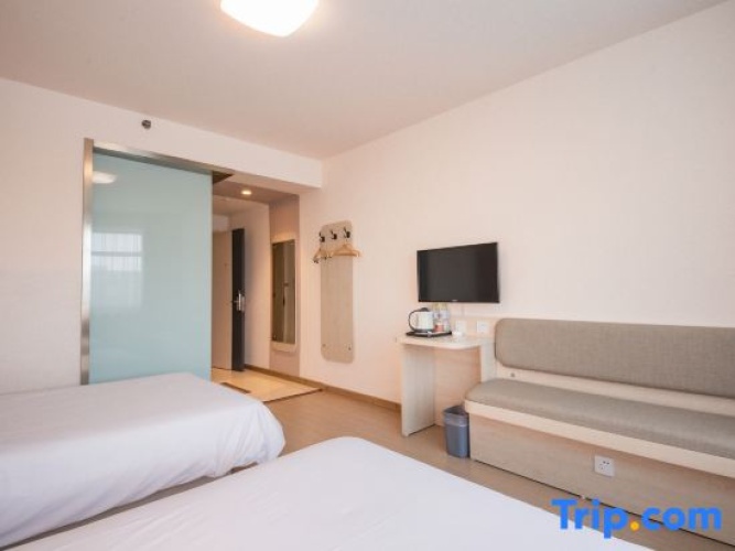 Business Twin room
