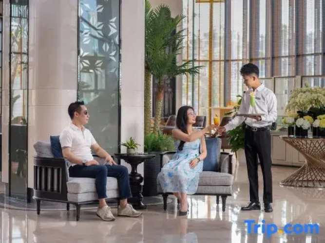DeLaSea Ha Long Hotel