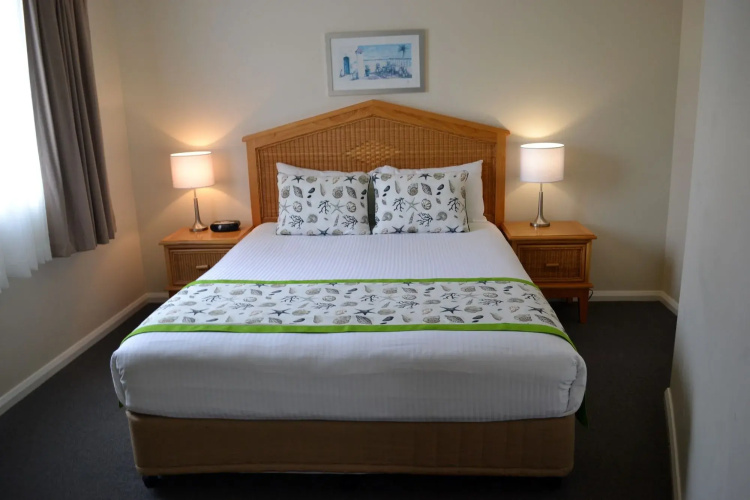 Flynns Beach Resort