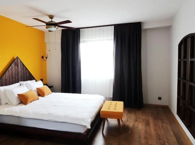 Standard Twin Family room with city view