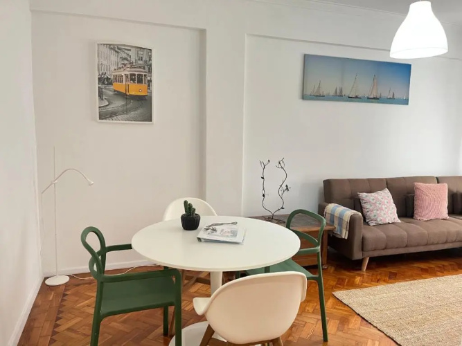 92 Campolide Apartment by Trip2Portugal