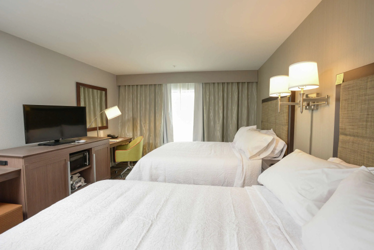 Hampton Inn & Suites Cincinnati / Kenwood