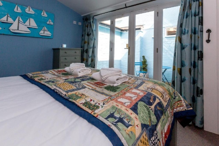 3 Bedrooms Double Cottage
