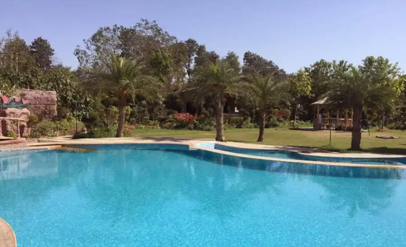 Botanix Resort