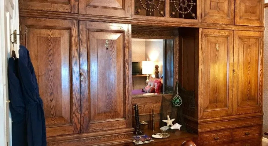 The Barrister Bed & Breakfast