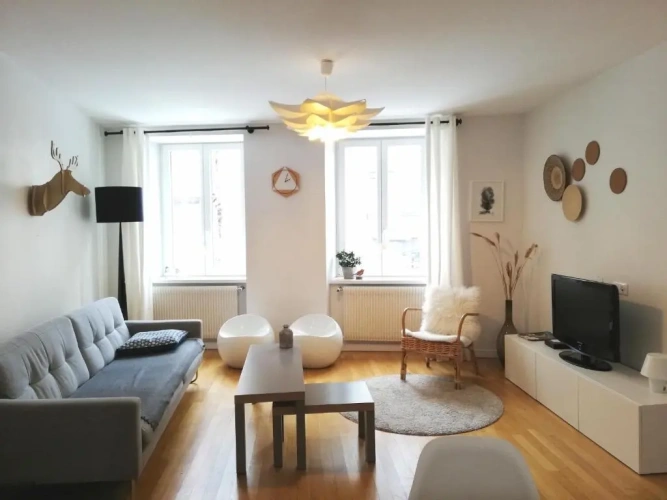 5 Bedrooms Double Cottage
