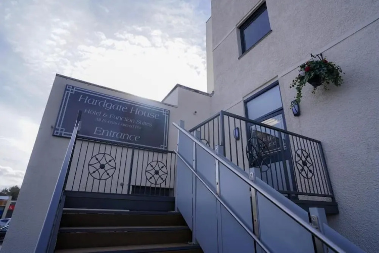 The Hardgate House Hotel - Glasgow