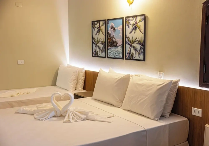 Standard Triple room